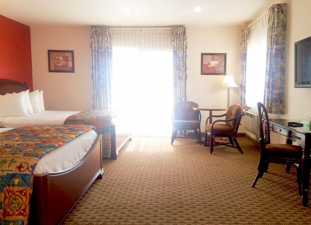Days Inn Harbor View San Diego Phòng bức ảnh