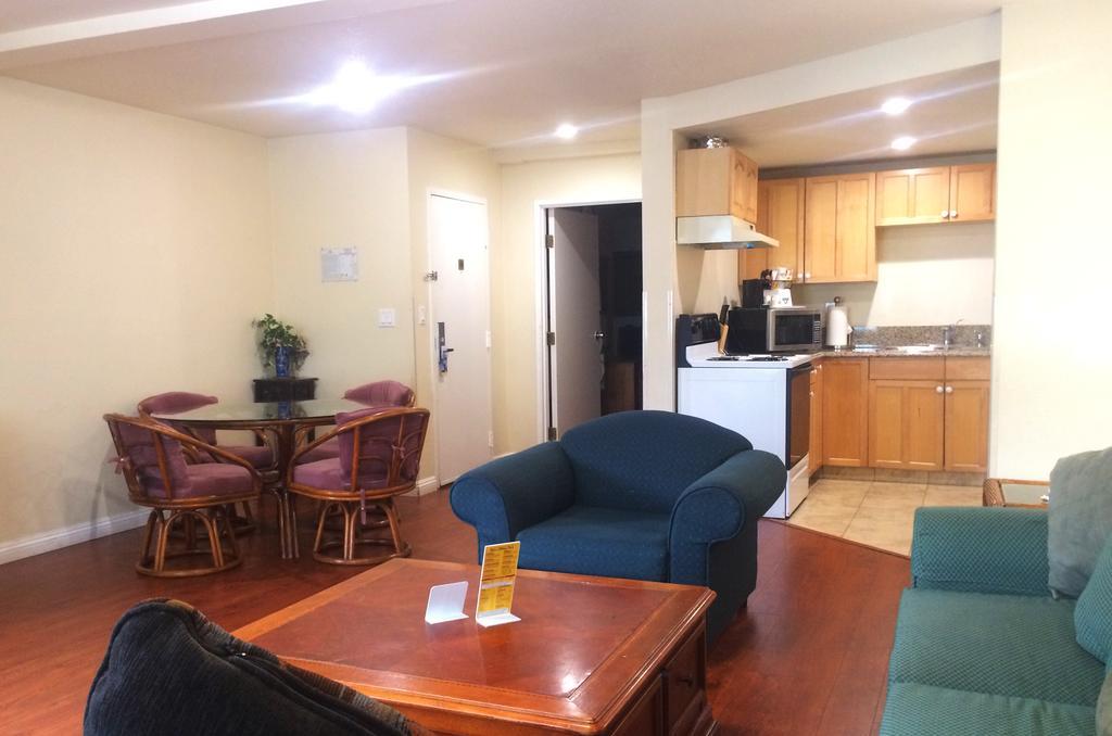 Days Inn Harbor View San Diego Phòng bức ảnh