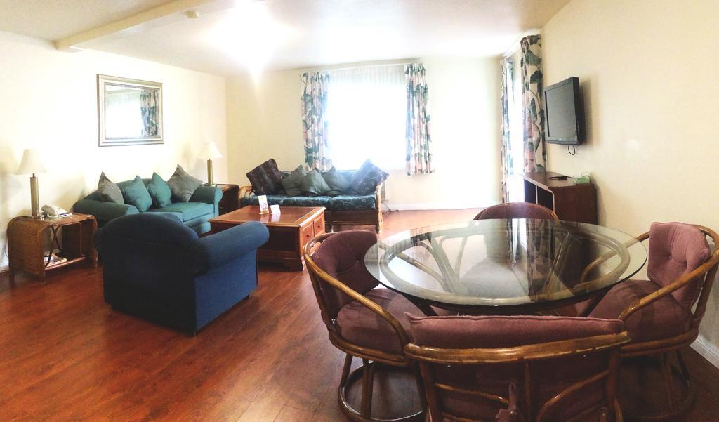 Days Inn Harbor View San Diego Phòng bức ảnh