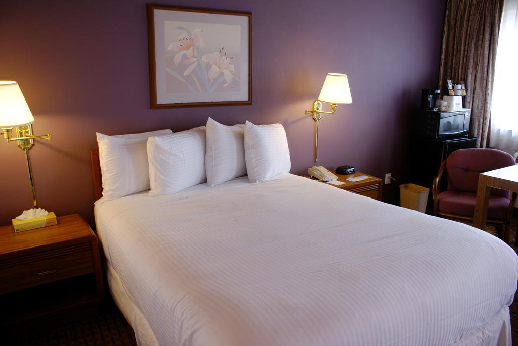Days Inn Harbor View San Diego Phòng bức ảnh