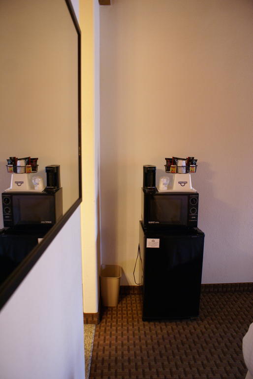 Days Inn Harbor View San Diego Ngoại thất bức ảnh
